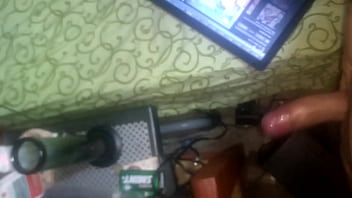 Tributo Para Mi. Mi Mejor Amigo De Xvideos Se Masturba Hasta Venirse