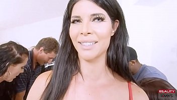 Playroom Seduction In Vr