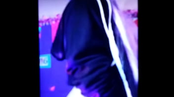 Hermosa Nalgona En Vestido