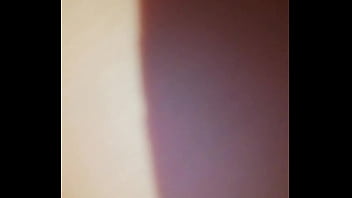 Me La Cogí En La Cama De Sus Papás