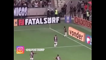 Arrascaeta Mete Gostoso Na Rede Do Ceará