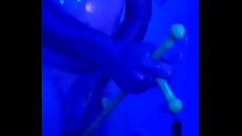 Shaking It While Beating It