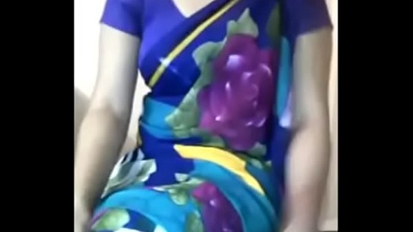 Sexy Aunty Desi Boobs