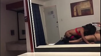 Un Rico Oral De Una Travesti De Closet Muy Putita