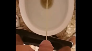 Spanish Guy Pissing