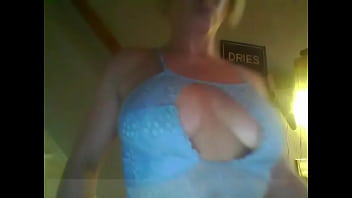 Ellen Goos Crazy In Here New Chow And Moves - porn, porno, sex, pussy, big, sexy, babe, pornstar, petite, slut, shaved, homemade, small, solo, par - Video 3257170