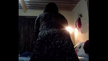 Jugando Sola A Falta De Macho