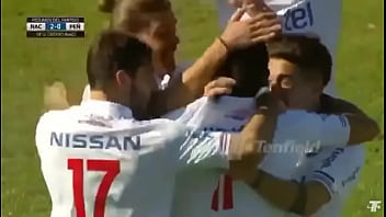 Hombre De Blanco Se Coje A Puta Barata En Público