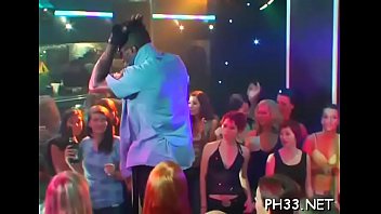 Lots Of Oral Pleasure From Blondes