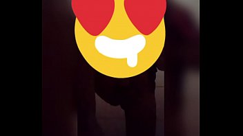 Baile Erótico, Se Moja Toda Cuando Mete Sus Dedos