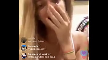 Melek( Miray Candan)