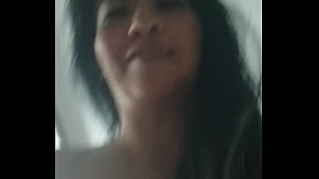 Susana De Atlixco Puebla Sacando La Leche (video Sacado Del Cel De Esta Madurita)