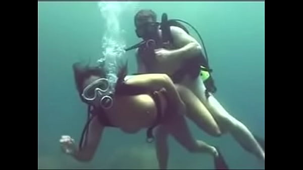 Latina, Shemale, Corrida, Rio, Escuela, Novia, Agua, Vigen - Shemale - 2025 - Sexy - Performance - Video 3168339