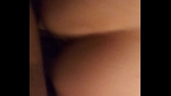 Finger Fucking White Cougar Bitch In Her Ass