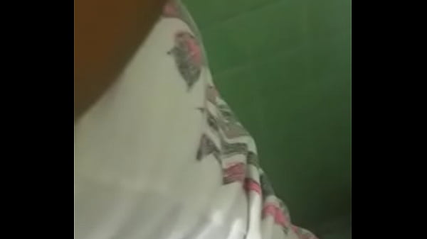 Me Cojo En El Baño A Mi Suegra