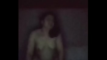 Me Encontre A Una Recamarera Caliente