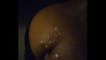 A_king Nuttin_ On Queeny B' Big Ass