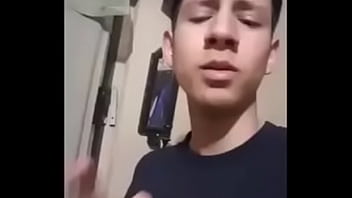 Mi Vecina Va Ala Tienda Y Después Me La Follo