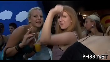 Trickling Pussy On The Dance Floor - hardcore, interracial, blowjob, amateur, teens, party, cfnm, group-sex, sex-party, party-hardcore - Video 3044365