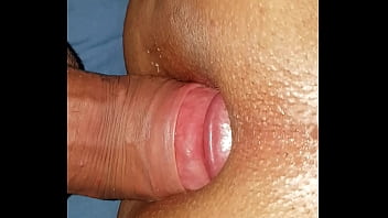 Japinha Trans Com Cuzinho Guloso Aguenta Firme A Pica Dura Do Marido, Sem Camisinha Creampie