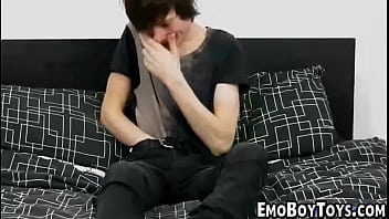Young Emo Boy Toy Masterbating - anal, teen, masturbation, twink, soloboy - Video 6116844