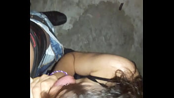 Me La Chupa Bien Rico Una Amiga