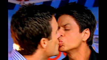 Shah Rukh Khan Hot Gay Kiss