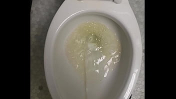 Pissing, Pee, Watersports, Golden-shower, My-pee, Peeing-guy - Pissing - 2025 - Passionate - Performance - Video 3140362