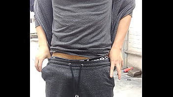 Mostrando La Verga - gay, muscle, twink, latino, big-cock, lima, pinga, peru, verga, chala - Video 3222303