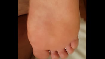 Le Pagué Por Sexo Y La Grabé Por Puta