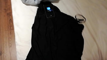 Phim SEX Việt Nam - Vào phòng chị gái thủ d_m với áo ngủ của chị gái