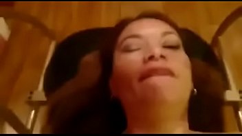 Marlen En La Silla Del Amor