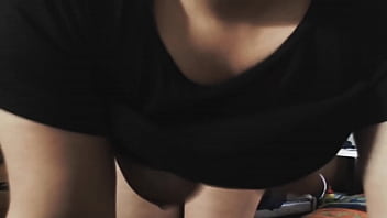 Le Hice Masajes En Las Tetas A Mi Mujer, Termine Cogiendomela