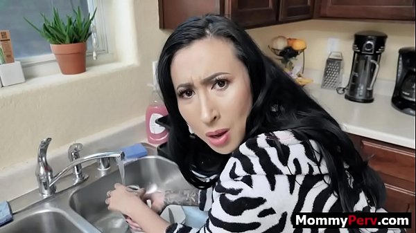 Crazy Stepmom Wants Stepson To Impregnate Her