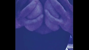 Juli Argentina Tetona - Les Presento Mis Hermosas Tetas. Me Calienta Mucho Tocarmelas. Les Gustan?