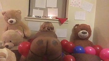 Girls Love Beyoncé Will Forever Be My Jam!!