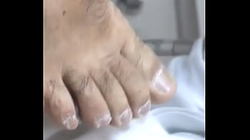 Gay, Brasil, Foot-fetish, Bare-feet, Straight-male-feet, Male-pedicuria - Gay - 2025 - Passionate - Performance - Video 3132322