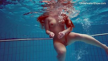 Simonna Sexy Naked Swimming