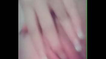 Guerita Dándose Amor