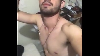 @msilvabrendo Tocou Uma Até Gozar Esperando O Namorado Da Prima Para Mamar E Meter Gostoso Nele