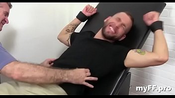 Homosexual Guys Willing For The Ultimate Fetish - hardcore, blowjob, fetish, gay, footjob - Video 3089939