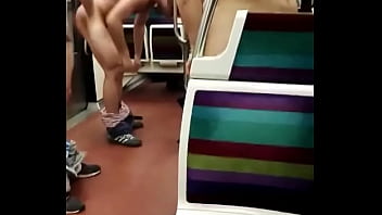 Jugadores De Rugby Festejan Desnudos Tras Ganar Su Partido