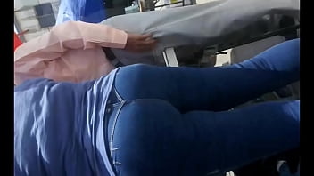 Culos En La Calle - culo, spandex, calle - Video 3121560