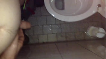 Alle Jungs Pinkeln Doch Gern Daneben