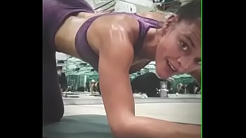 Famosas, Nina-agdal - Unknown - 2025 - Incredible - Session - Video 3120622