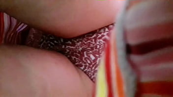 Upskirt Con Acercamiento Con Slow Motion