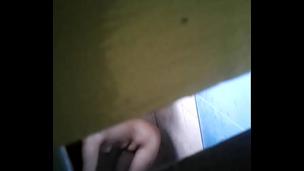 Virgen Tomando Una Ducha
