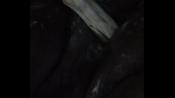 Enfiando Ferramenta No Cu