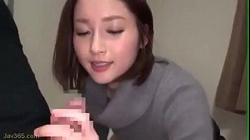 Name Of This Beautiful Girl Please