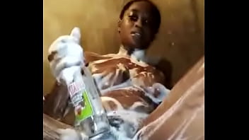 Mimi Fuck Her Pussy With Bottle In Bathroom